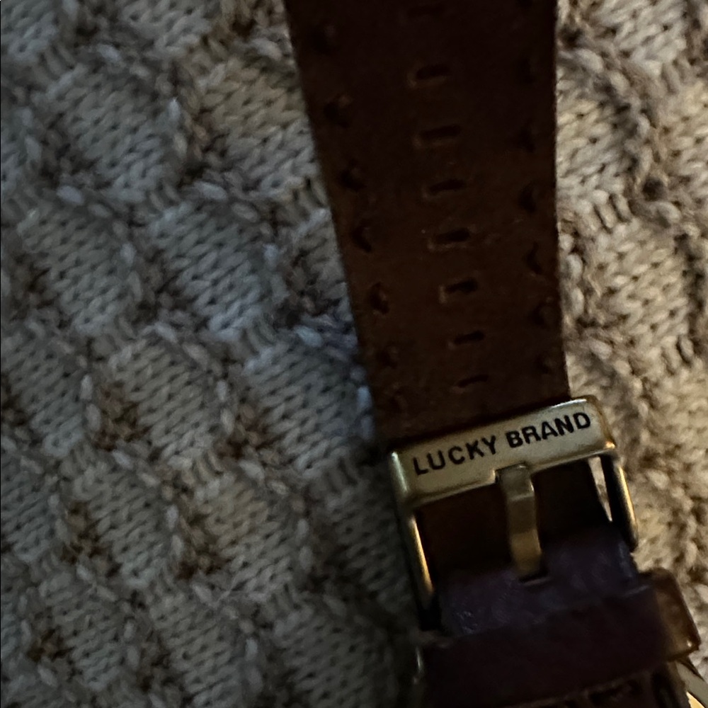 Lucky Brand Men’s antique Gold-Tone Watch - Picture 6 of 7